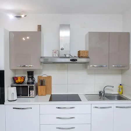 Garden Retreat - Apartment Korčula