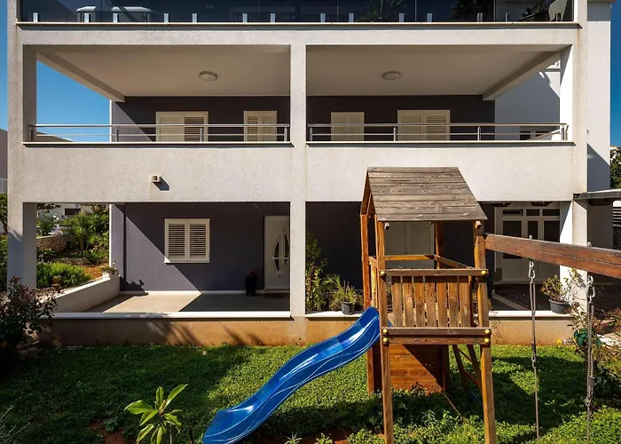 Garden Retreat - * Korcula Town